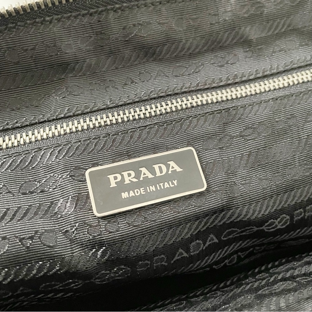 Prada RARE light tan nylon black leather doctor travel bag lock triangle logo - Picture 13 of 15
